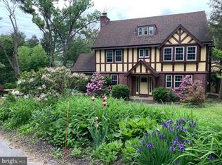 1419 Lindsay Ln, Jenkintown, PA 19046