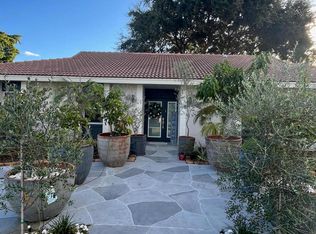 7598 W Country Club Blvd, Boca Raton, FL 33487