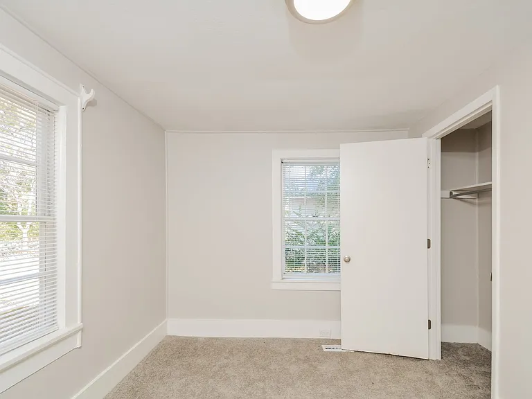 1774800_027_bedroom_13322578.jpg
