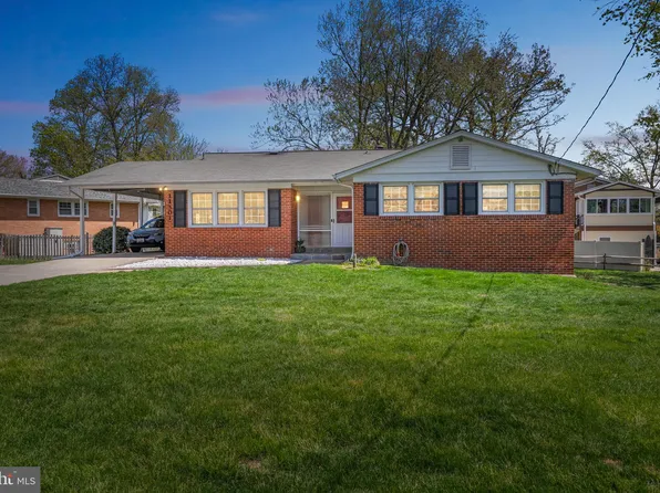 11301 Gainsborough Rd, Rockville, MD 20854