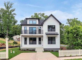 1040 Stonehenge Ave Ext, Charlottesville, VA 22902