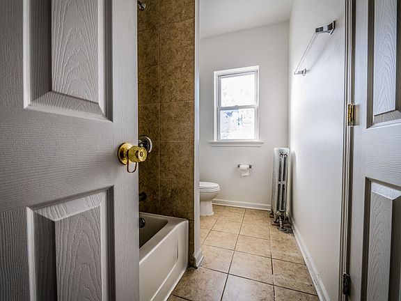 2nd image of 8141 S Kingston Ave #G