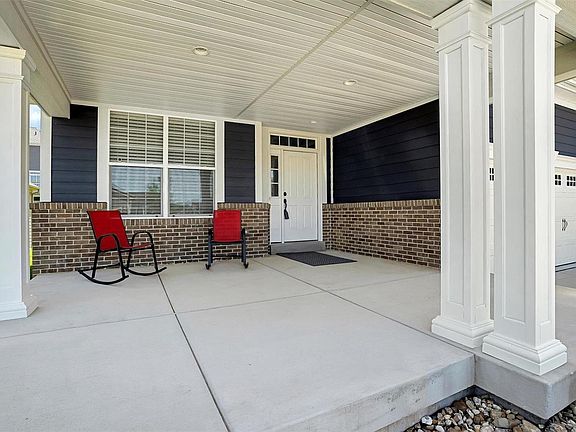5th image of 2562 Kilare Ln S