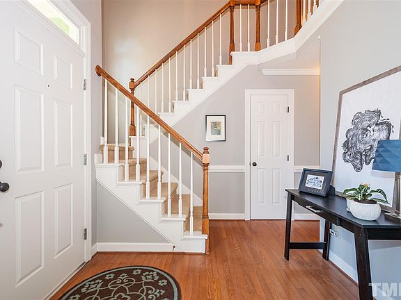 2nd image of 3402 Shady Creek Dr