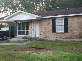 616 Masterson Ave, Chickasaw, AL 36611