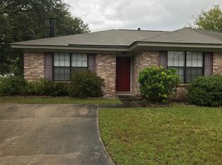 1 Peach Ct, Savannah, GA 31419