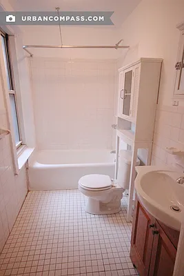 Rented by Compass | media 35