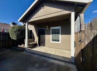 61 Lambuth Ave, Oakdale, CA 95361