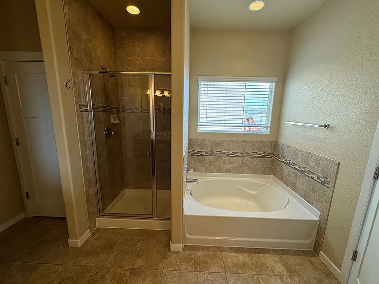 7623 Dutch Loop — Photo 11