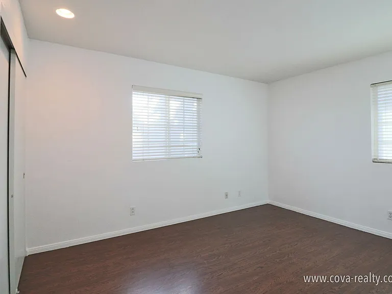 3115 Dwight Ave — Photo 7