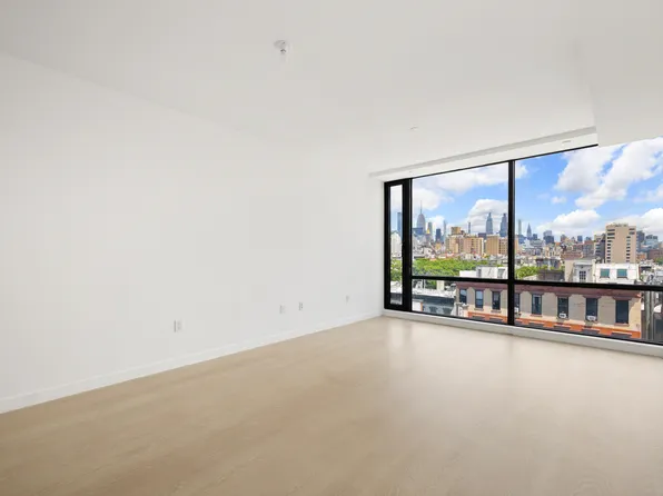 75 1st Avenue image 6 of 14