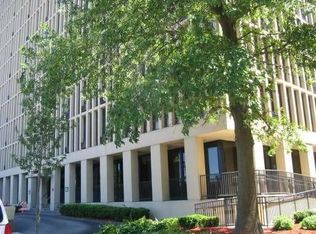 6700 S South Shore Dr APT 2A, Chicago, IL 60649