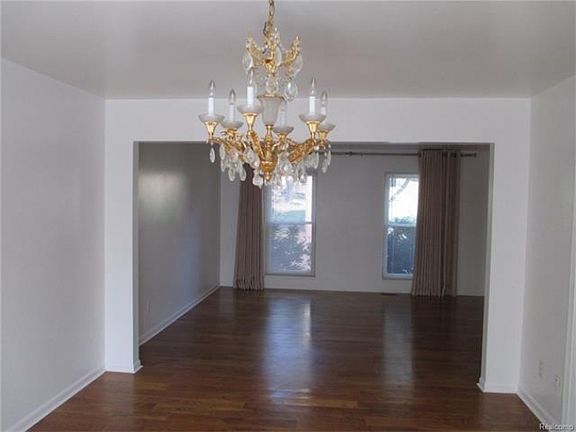 5th image of 2823 Homewood Dr