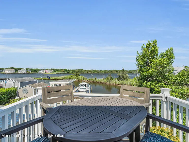 1613 Northstream Pkwy — Photo 29