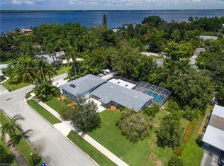 1219 Morningside Dr, Fort Myers, FL 33901