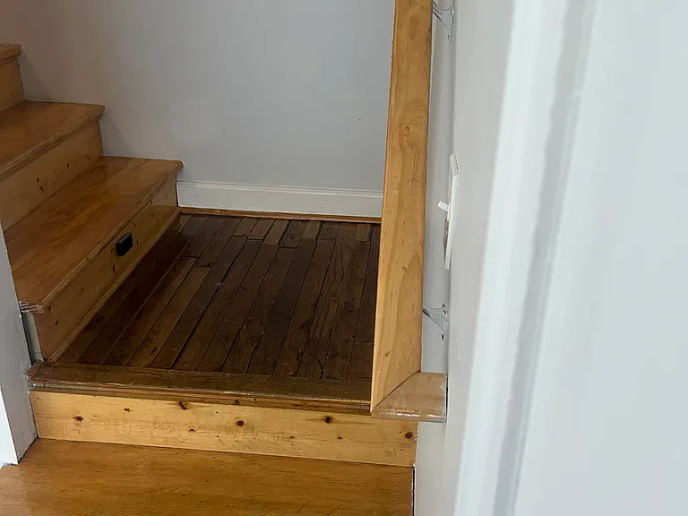 100 Anchorage Rd #13 — Photo 7