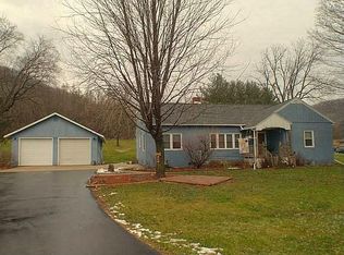 1738 Cth 6, La Crescent, MN 55947