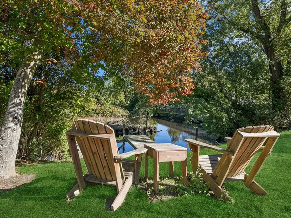 105 Swezey Street, Patchogue, NY 11772