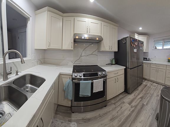 5th image of 448 Holua Dr Unit B