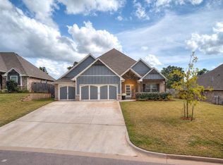 8708 Stark St, Edmond, OK 73007