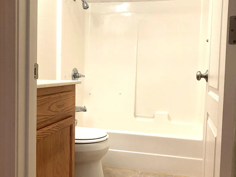 1245 Hartley St — Photo 15