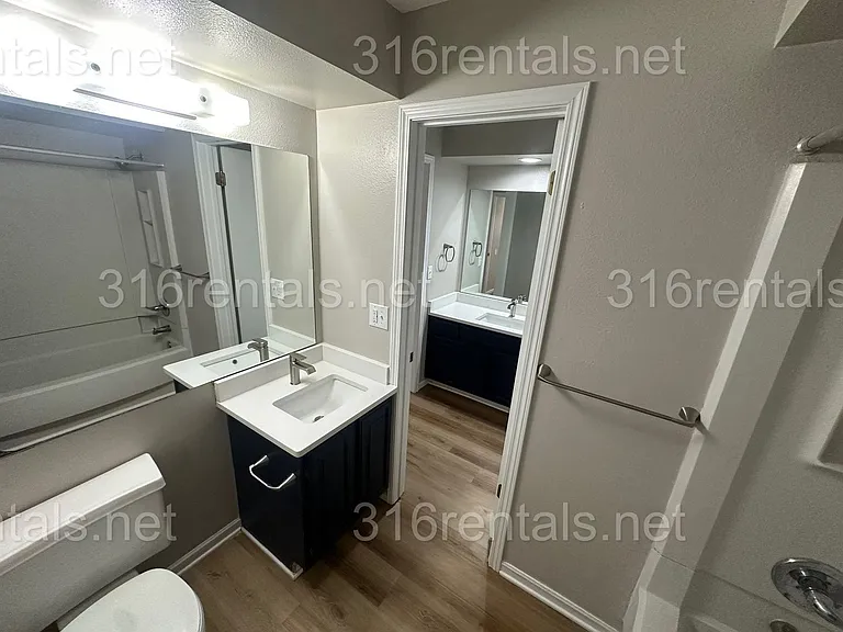 869 Nims St #1 — Photo 13