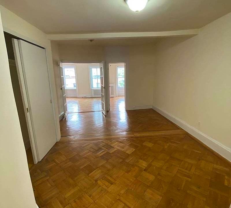 1st image of 789 Lex Ave #Penthouse