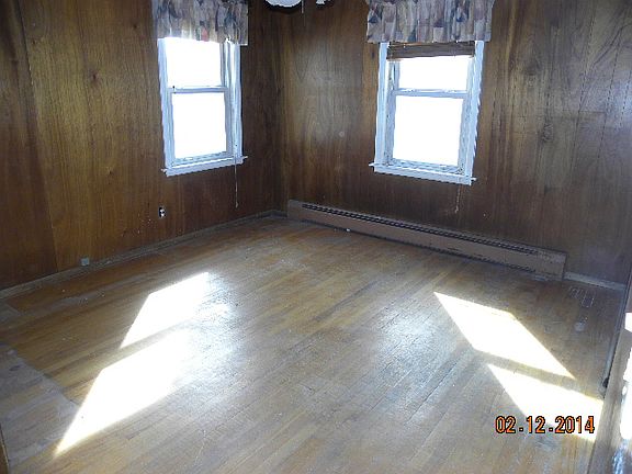 4th image of 30 Medinah St