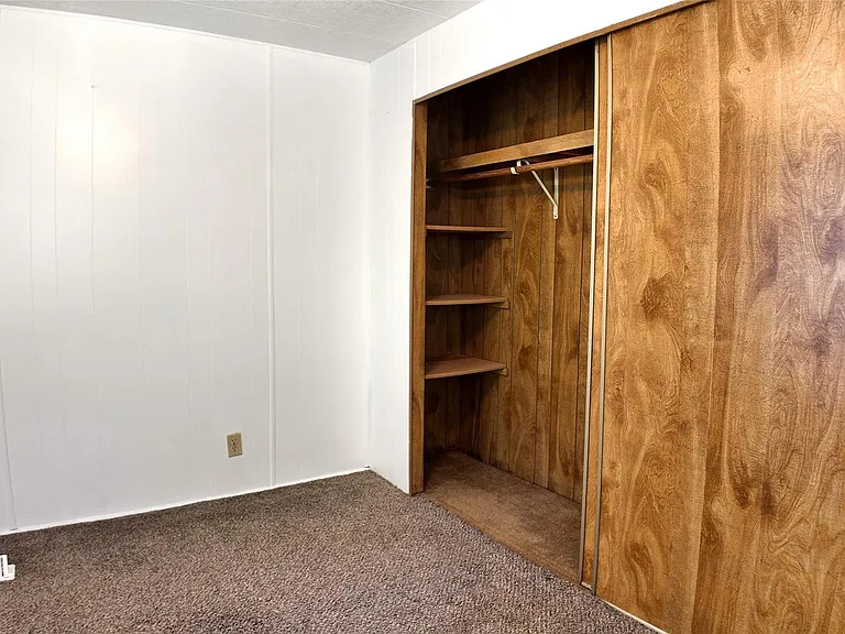 251 Oakdale Dr — Photo 27
