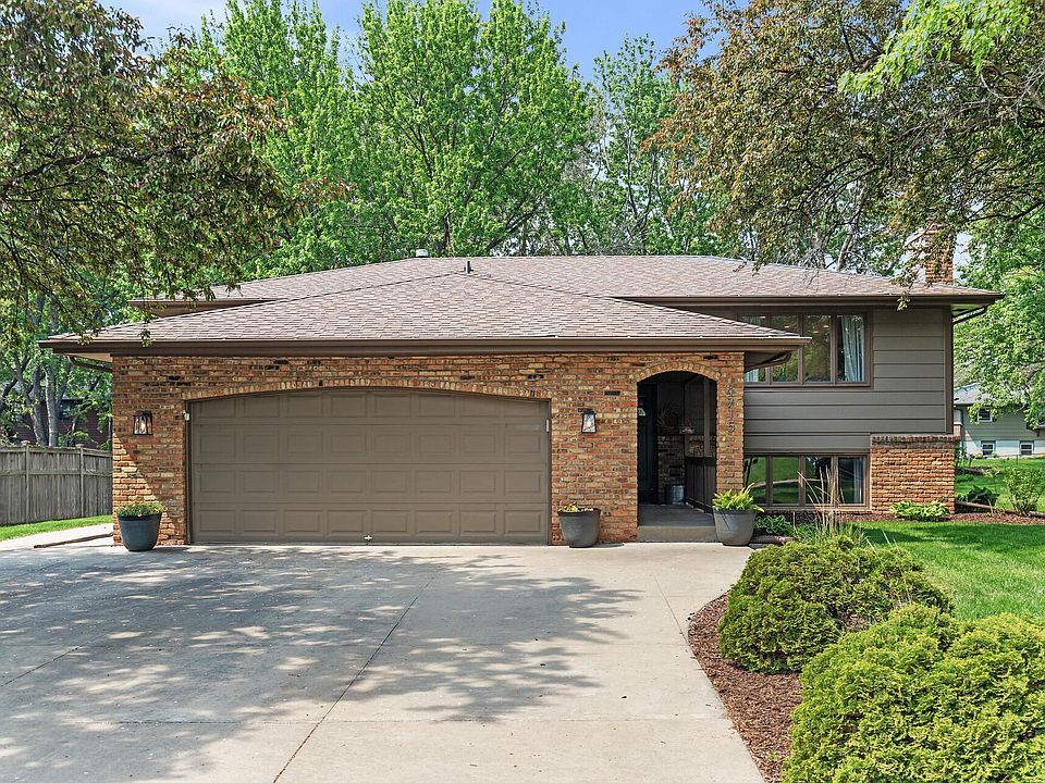1st image of 14715 Dunbar Ct