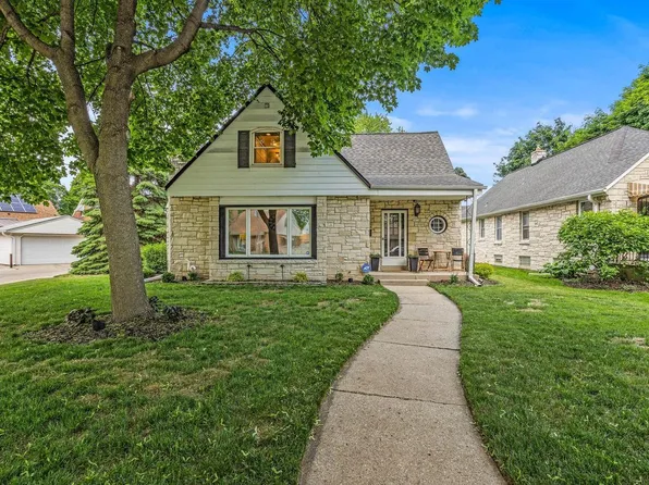 2854 North Lefeber AVENUE, Milwaukee, WI 53210