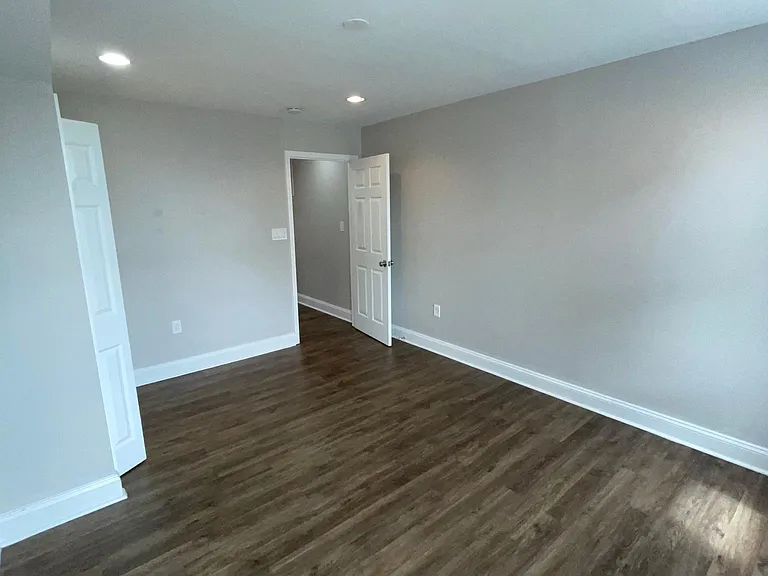 2618 Boone St — Photo 12
