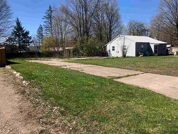 3rd image of 24 Griffin Ave