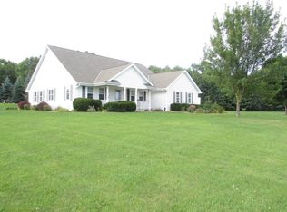 2243 Scenic Hill Trl, Richfield, WI 53076