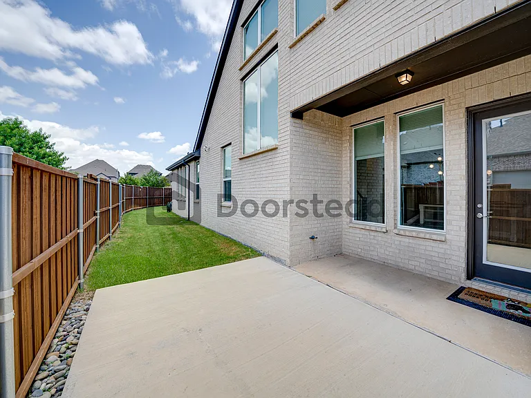 8023 Copper Way — Photo 6
