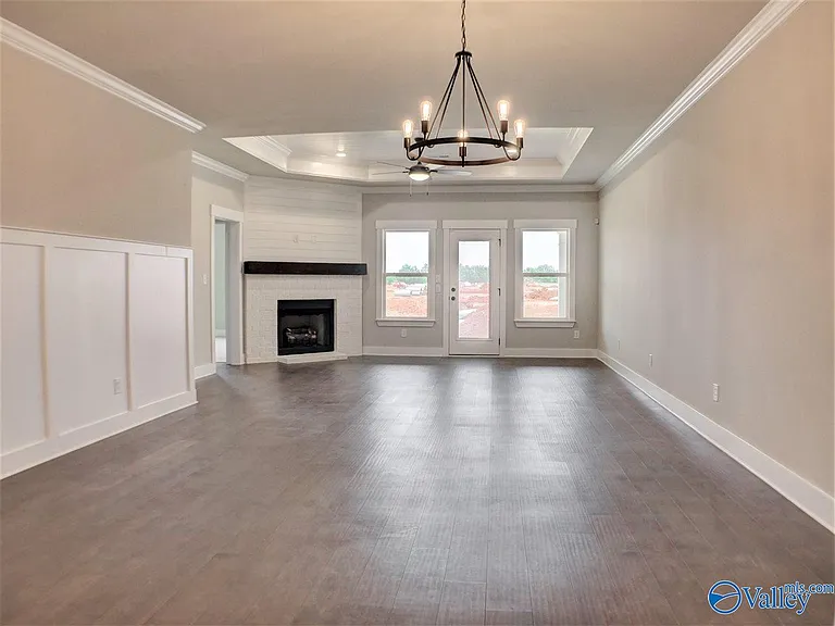 439 Ripple Lake Dr SW — Photo 5