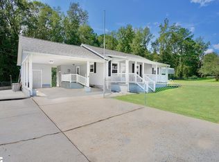 194 Buzhardt Rd, Ware Shoals, SC 29692
