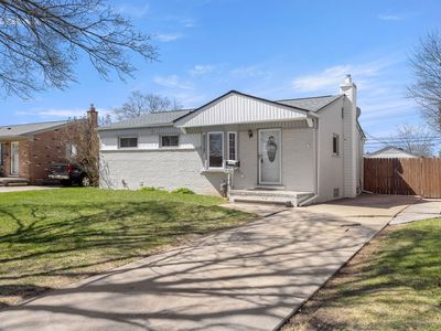 8324 Jackson St, Taylor, MI, 48180