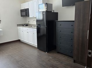 109A E A St #4, Rainier, OR 97048