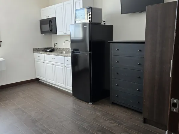 109A E A St, Rainier, OR