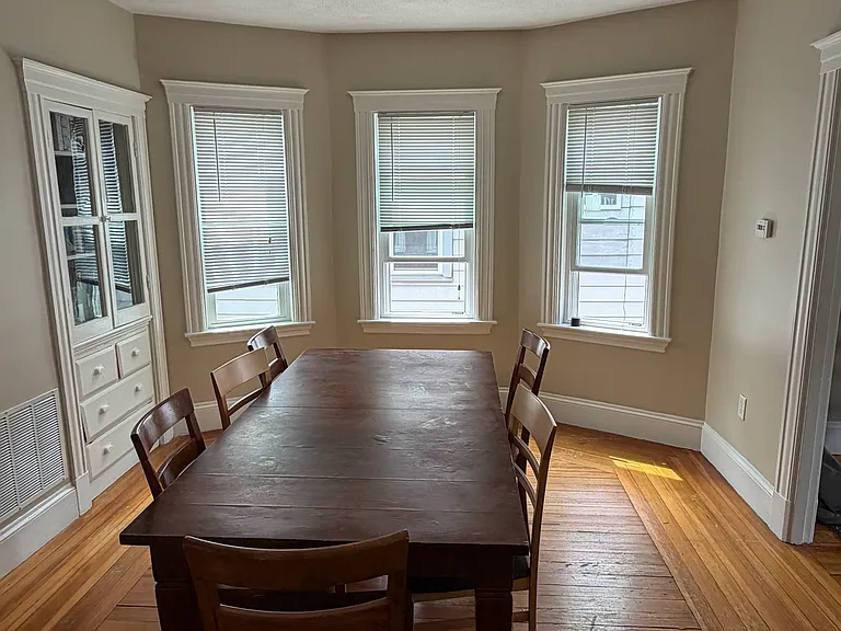 92 Yorktown St #2 — Photo 3