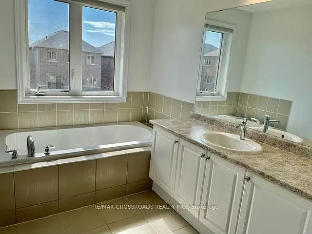 108 Werry Ave — Photo 13