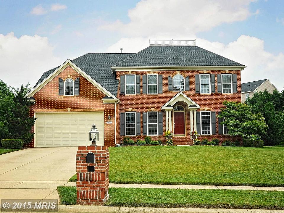Beautiful Brick front home in Stone Ridge