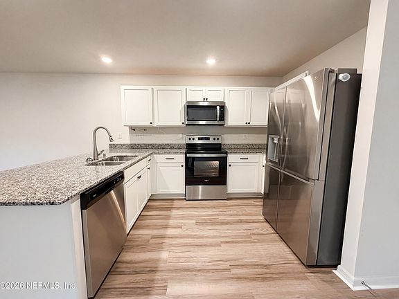 2nd image of 171 RIVER RIDGE Place