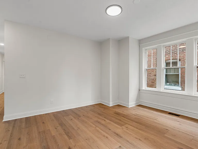 3728 Hydraulic Ave #1N — Photo 7