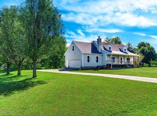 3909 Sumerlin Dr, Buckner, KY 40010