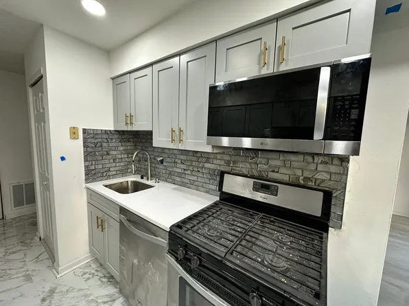 903 Edison Glen Ter, Edison, NJ 08837