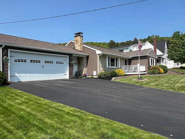 6 Emery Ave, Bradford, PA 16701