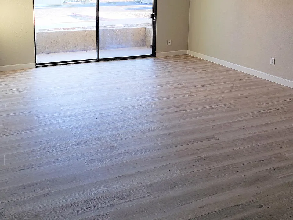 2-bedroom Living Room