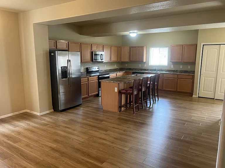 7689 Dry Willow Way — Photo 3
